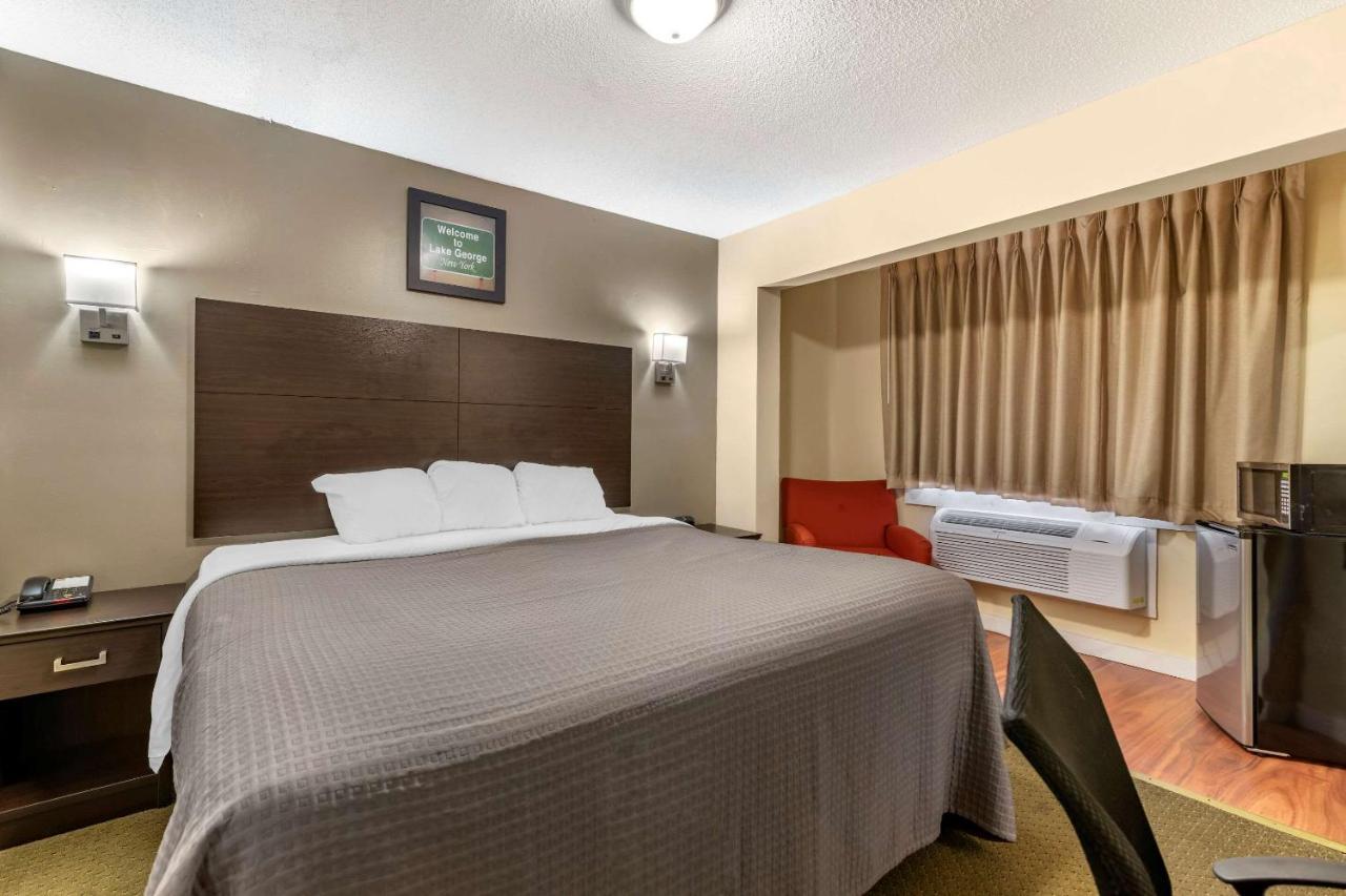 Rodeway Inn Lake George Outlets Zewnętrze zdjęcie
